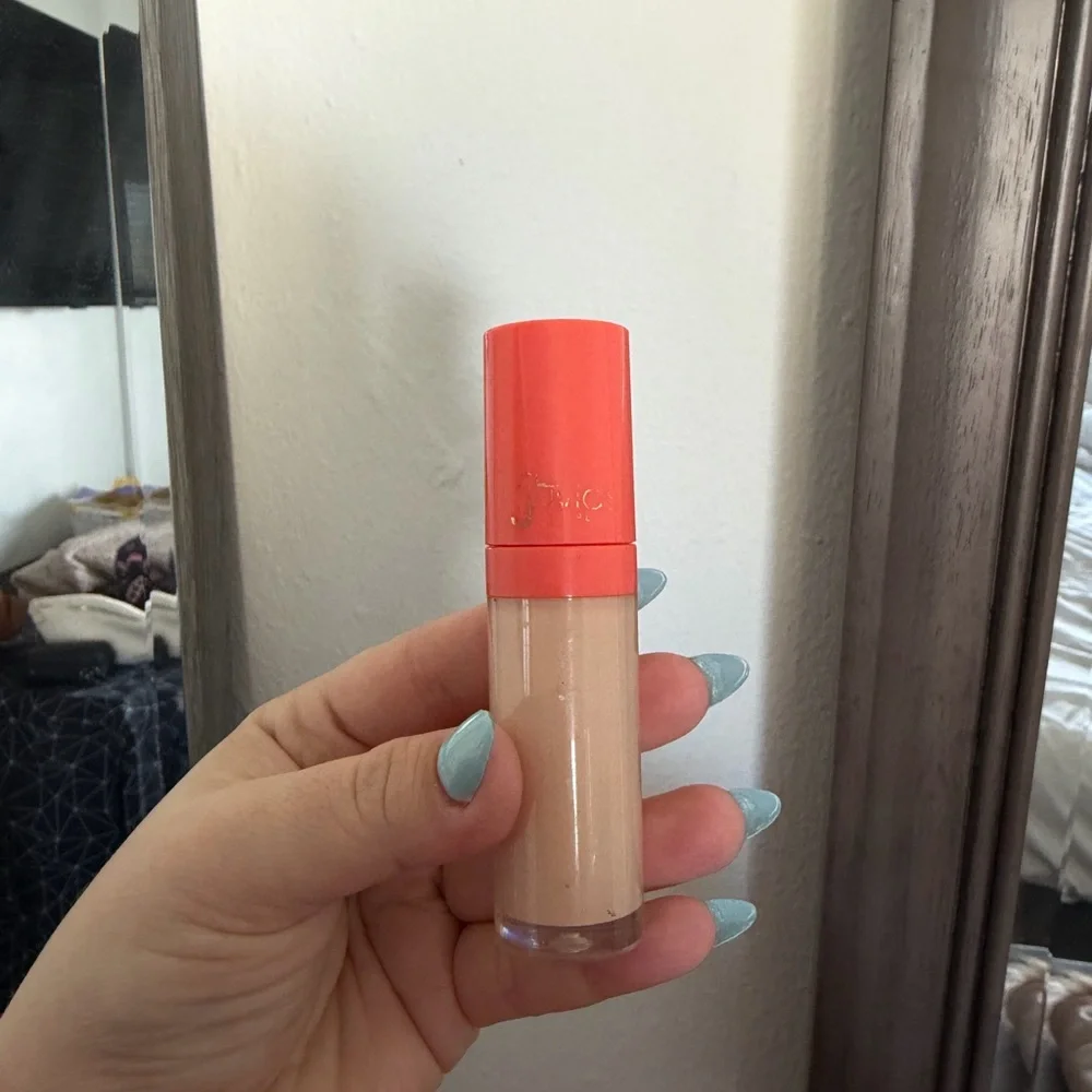 Juvia's Place I Am Magic Concealer - Color 20